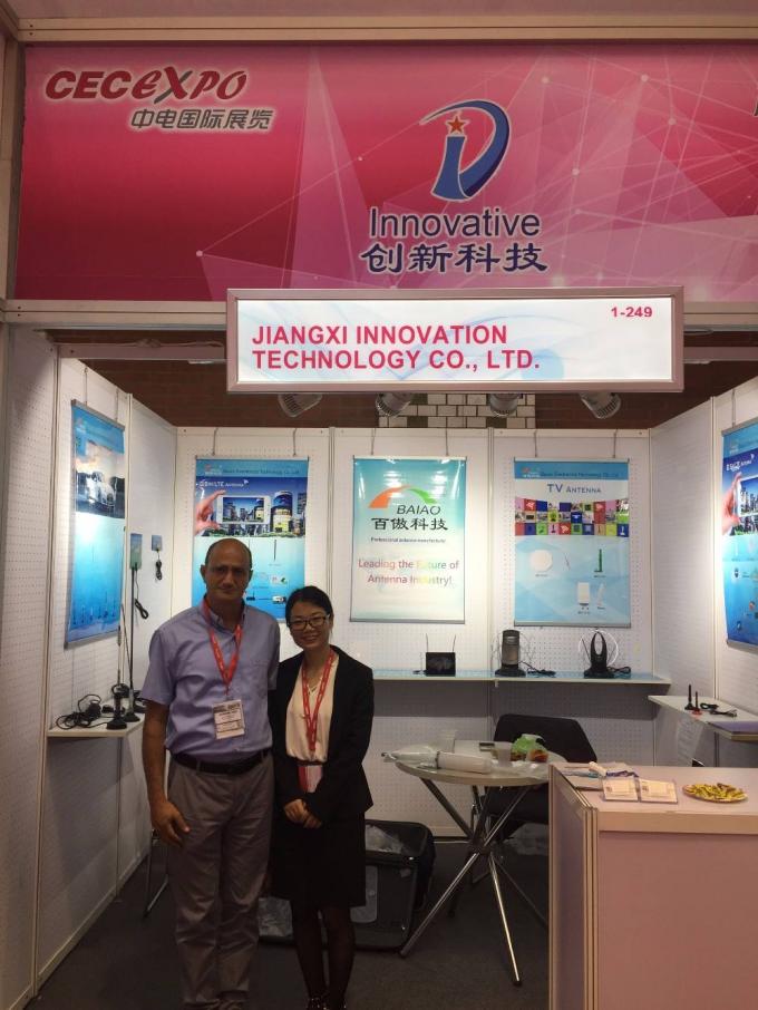 &Tau;&eta;&lambda;&epsilon;&sigma;&kappa;&omicron;&pi;&iota;&kappa;ά 5 - &kappa;&epsilon;&rho;&alpha;ί&alpha; TV WiFi &alpha;&upsilon;&tau;&omicron;&kappa;&iota;&nu;ή&tau;&omega;&nu; 28dBi &mu;&epsilon; &tau;&eta;&nu; &alpha;&pi;&omicron;&rho;&rho;ό&phi;&eta;&sigma;&eta; &tau;&omicron;&upsilon; &delta;ί&sigma;&kappa;&omicron;&upsilon; 12